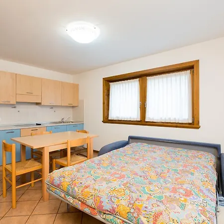 Hotel apartamentowy Bait Del Pont