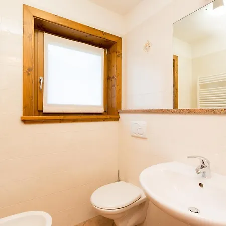 Bait Del Pont Hotel apartamentowy 3*